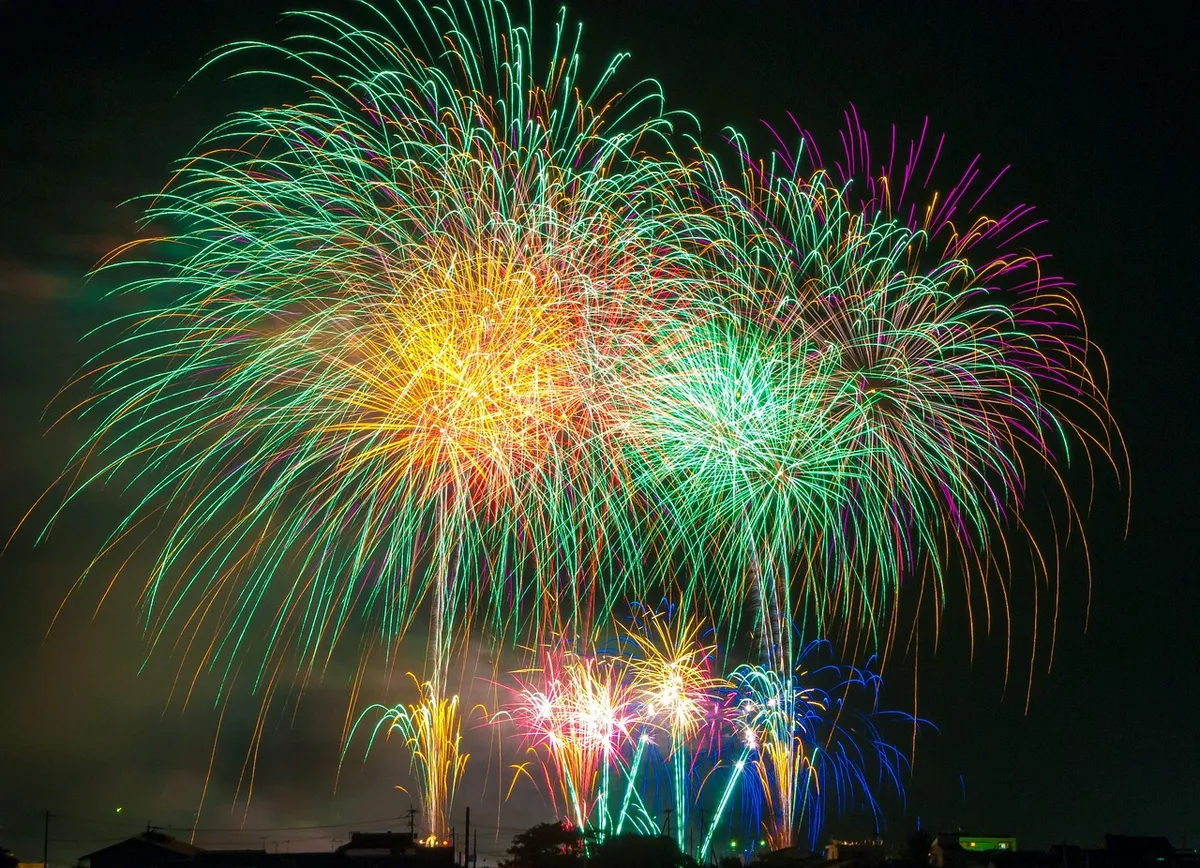 火遊び、爆発、新年、祝祭、火遊び表示、火遊びショー、火遊び、火遊び、火遊び、火遊び、新年、新年